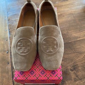 Tory Burch tan suede loafers